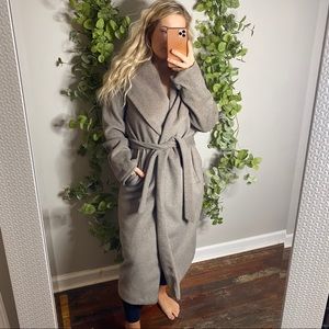 ✨Zara Belted Wool Trench Coat L✨